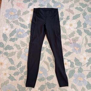 Black lululemon leggings with pockets 28”